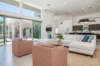 Luxury Villa Photo #7