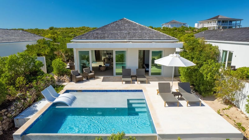 Two Bedroom Beachfront Villa Deluxe