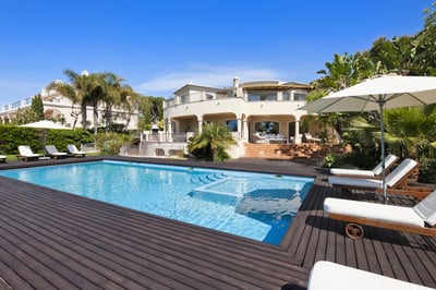 Luxury Villa Photo #4