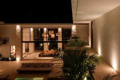 Luxury Villa Photo #11