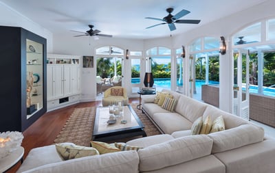 Luxury Villa Photo #10