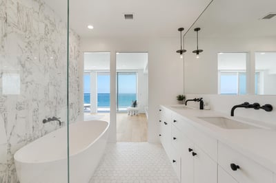 Luxury Villa Photo #34