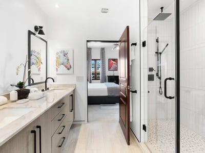 Luxury Villa Photo #29