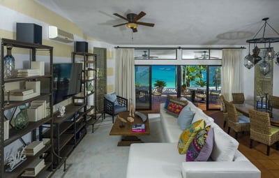 Luxury Villa Photo #12