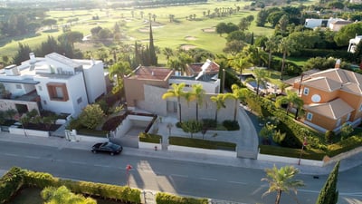 Luxury Villa Photo #33
