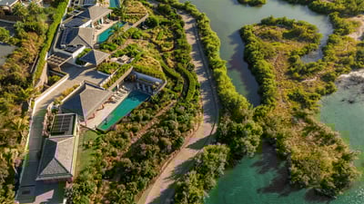 Luxury Villa Photo #7