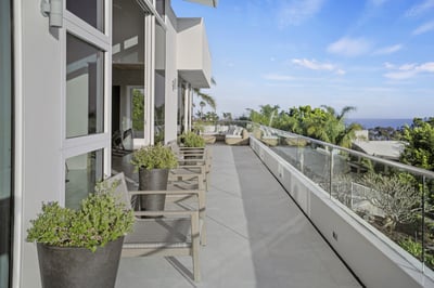 Luxury Villa Photo #16