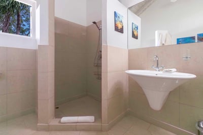 Luxury Villa Photo #46