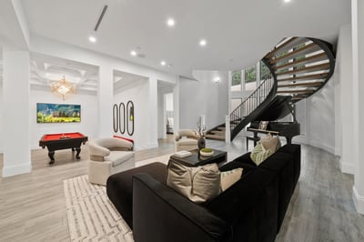 Luxury Villa Photo #19