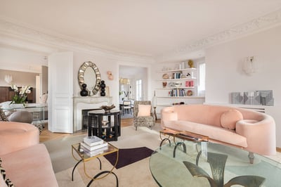Luxury Villa Photo #3