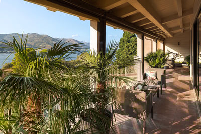 Luxury Villa Photo #64