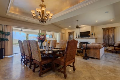 Luxury Villa Photo #12