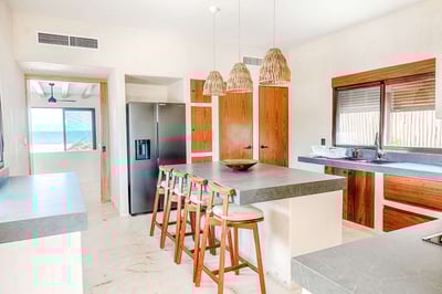 Luxury Villa Photo #16