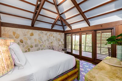 Luxury Villa Photo #38