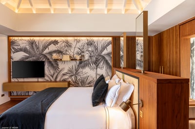 Luxury Villa Photo #20