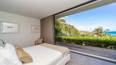 Luxury Villa Photo #38