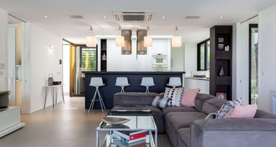 Luxury Villa Photo #11