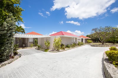 Luxury Villa Photo #41