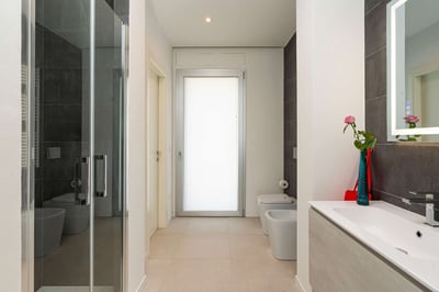 Luxury Villa Photo #44