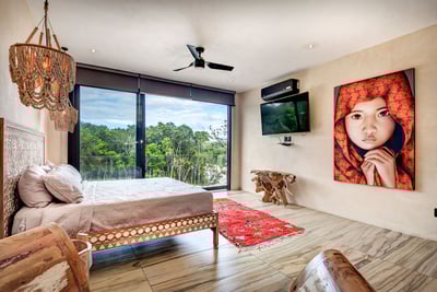 Luxury Villa Photo #19