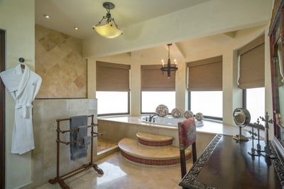 Luxury Villa Photo #33