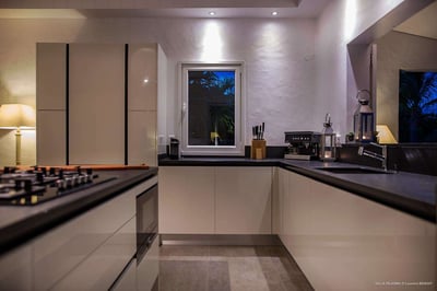 Luxury Villa Photo #45