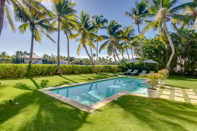Luxury Villa Photo #10