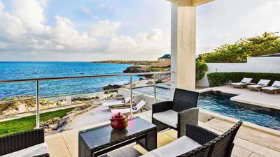 Luxury Villa Photo #5