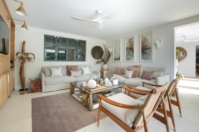 Luxury Villa Photo #18
