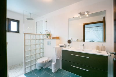 Luxury Villa Photo #24