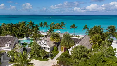 Luxury Villa Photo #3
