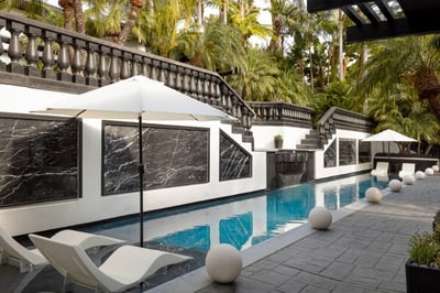 Luxury Villa Photo #2