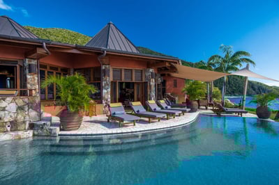 Luxury Villa Photo #2