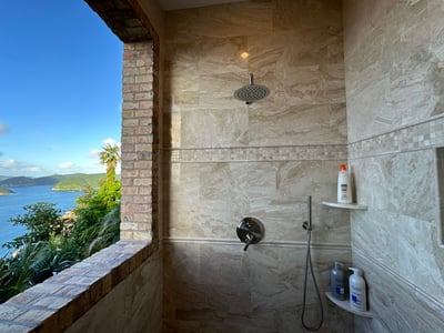 Luxury Villa Photo #47