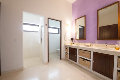 Luxury Villa Photo #33