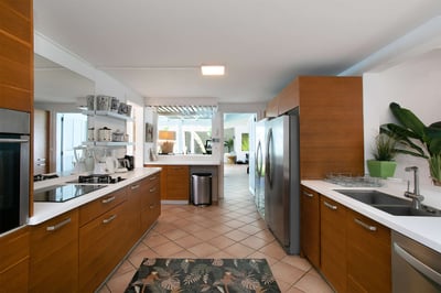 Luxury Villa Photo #12