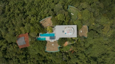 Luxury Villa Photo #12