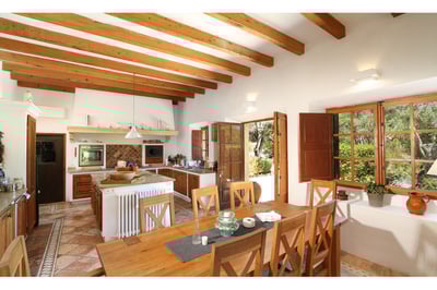 Luxury Villa Photo #16