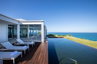 Luxury Villa Photo #9
