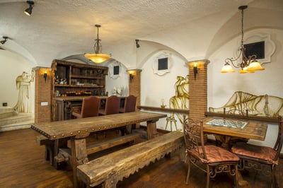 Luxury Villa Photo #13