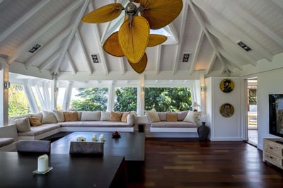 Luxury Villa Photo #8