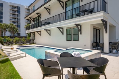 Luxury Villa Photo #5