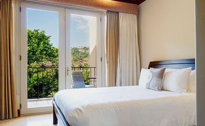 Luxury Villa Photo #18