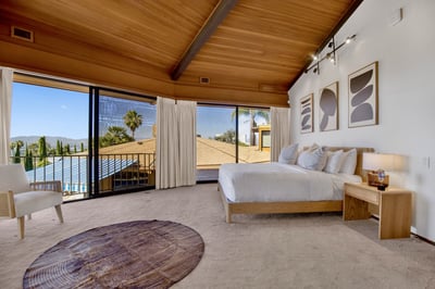 Luxury Villa Photo #70