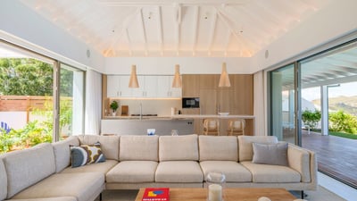 Luxury Villa Photo #28
