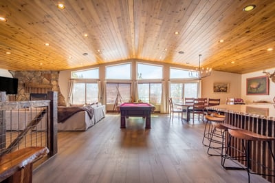 Luxury Villa Photo #7