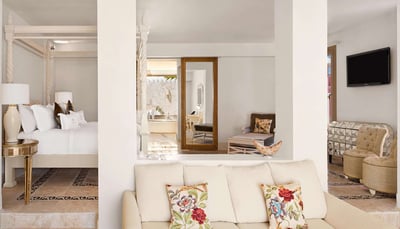 Luxury Villa Photo #5