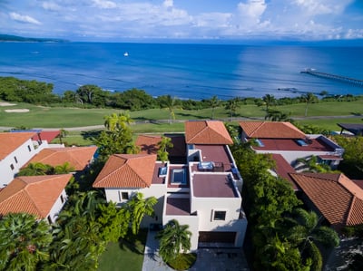 Luxury Villa Photo #49