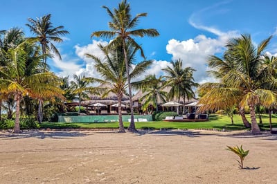 Luxury Villa Photo #7