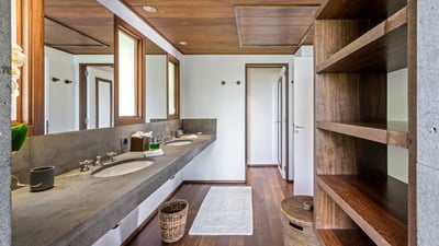 Luxury Villa Photo #29